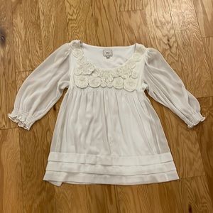 eci White flowy rosette blouse size 4